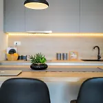 Allegro Exclusive 2 With Private Parking And Balcony * Ζαντάρ