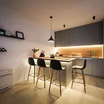 Allegro Exclusive 2 With Private Parking And Balcony * Ζαντάρ