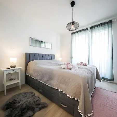 Allegro Exclusive 2 With Private Parking And Balcony شقة زادار
