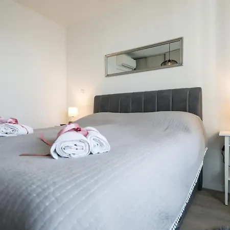 شقة Allegro Exclusive 2 With Private Parking And Balcony زادار